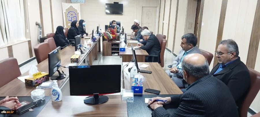 به منظور بهبود برنامه مستمر کیفیت و بررسی مشکلات پردیس های استانی برگزار شد:

نشست کارشناسان حوزه نظارت و ارزیابی قطب هفت کشور در دانشگاه فرهنگیان استان کهگیلویه و بویراحمد 2