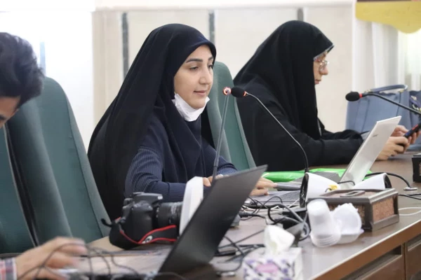 دوره توان افزایی دبیران منتخب شوراهای صنفی – رفاهی دانشگاه فرهنگیان سراسر کشور
 19