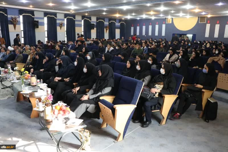 آیین بزرگداشت یازدهمین جشنواره پژوهش و فنآوری در دانشگاه فرهنگیان استان اصفهان 12