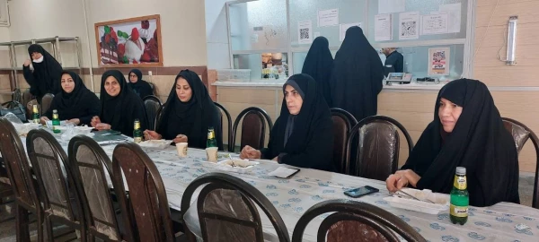 نشست هم اندیشی مدیران مدارس مجری کارورزی در پریس آیت الله کمالوند 8