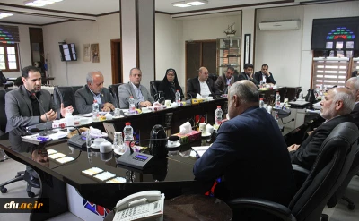 با حضور رئیس دانشگاه فرهنگیان برگزار شد:

جلسه هیات امنای دانشگاه فرهنگیان بوشهر