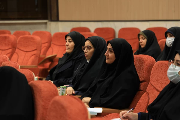 زنان زمینه ساز تمدن با ساختن فرهنگ جامعه 6