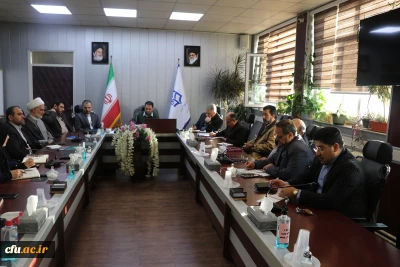 نشست صمیمانه ریاست دانشگاه با همکاران معاونت فرهنگی و اجتماعی 