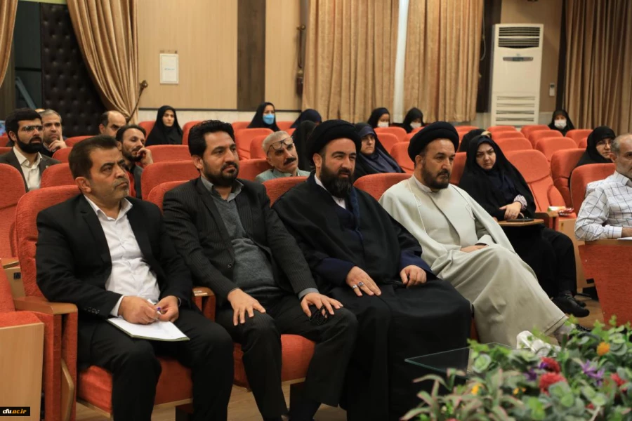 The Unity between Islamic Seminaries and Universities is so essential in the domain of the scientific- international cooperation 4