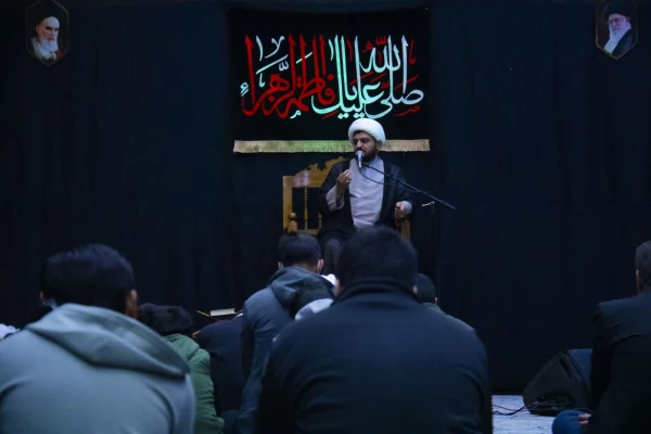 تشییع ۳ شهید گمنام در پردیس های دانشگاه فرهنگیان یزد
 4