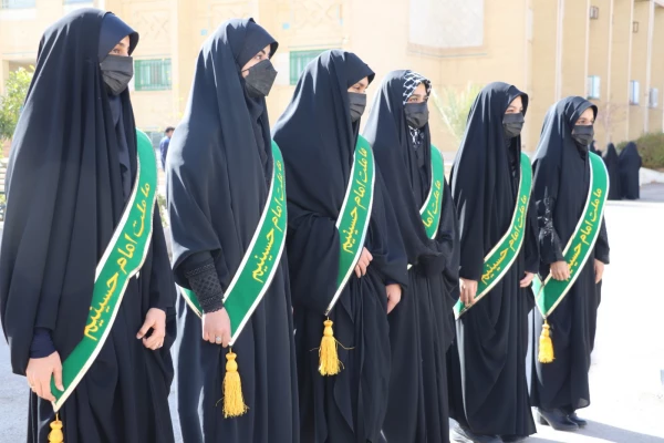 تشییع ۳ شهید گمنام در پردیس های دانشگاه فرهنگیان یزد
 6