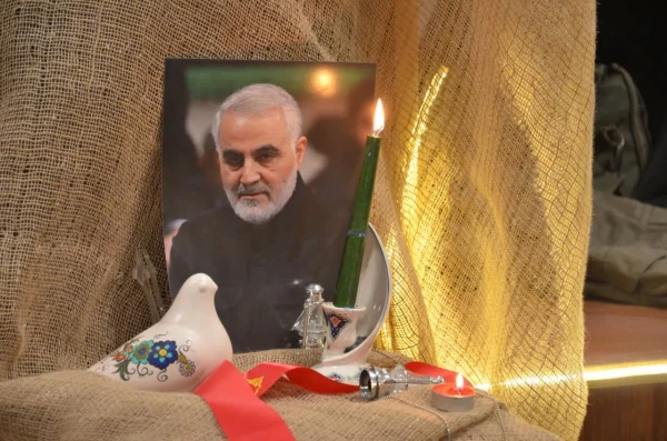 یادواره شهدا همراه با اجتماع دانشجو معلمان زینبی
 6