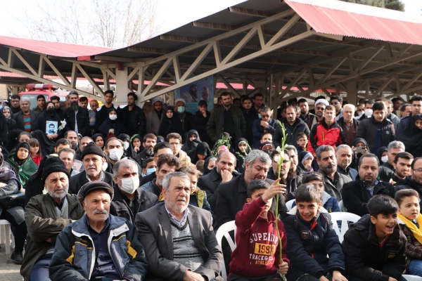 تشییع و تدفین پیکر مطهر شهید گمنام 10