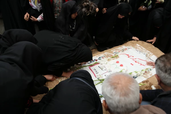 تشییع و تدفین پیکر مطهر شهید گمنام 21