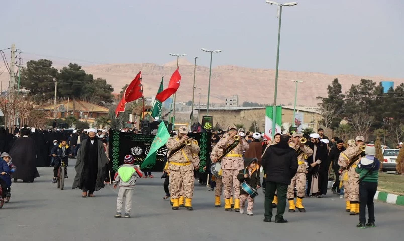 تشییع و تدفین شهید گمنام هشت سال دفاع مقدس در پردیس آیت الله طالقانی(ره)
 3