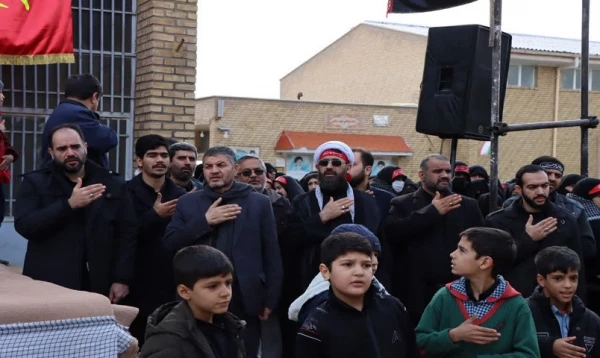 تشییع و تدفین شهید گمنام هشت سال دفاع مقدس در پردیس آیت الله طالقانی(ره)
 9