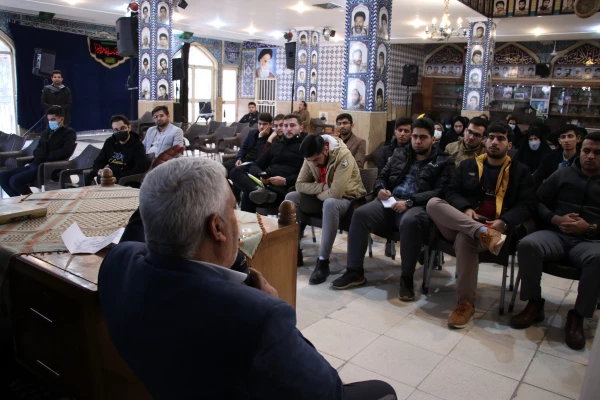 کرمان میزبان دوره توانمندسازی کانون های مکتب تربیتی سردار شهید حاج قاسم سلیمانی و جشنواره نشریات دانشجویی(رسش قلم2)  2