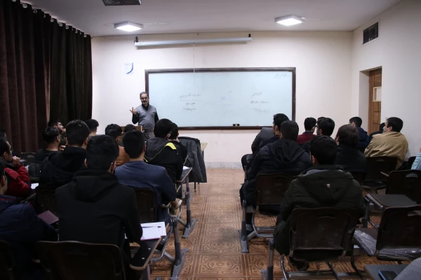 کرمان میزبان دوره توانمندسازی کانون های مکتب تربیتی سردار شهید حاج قاسم سلیمانی و جشنواره نشریات دانشجویی(رسش قلم2)  2