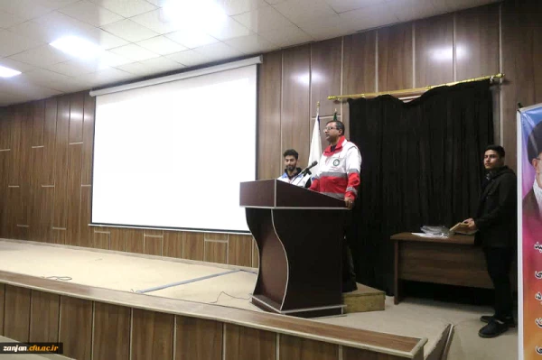 مانور ایمنی در برابر زلزله در دانشگاه فرهنگیان پردیس شهید بهشتی زنجان برگزار شد 4