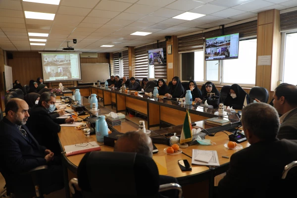 دانشگاه فرهنگیان پیشرو در بحث آموزش قوانین و آیین نامه های شورای بررسی موارد خاص و شورای انضباطی  4