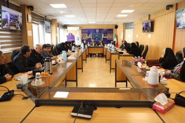 دانشگاه فرهنگیان پیشرو در بحث آموزش قوانین و آیین نامه های شورای بررسی موارد خاص و شورای انضباطی  5