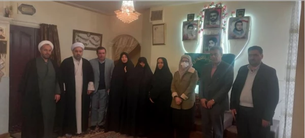 تکریم مادران و همسران شهدا 4