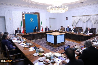 با حضور رئیس جمهور و تمام اعضاء برگزار شد:

جلسه هیئت امنای دانشگاه فرهنگیان