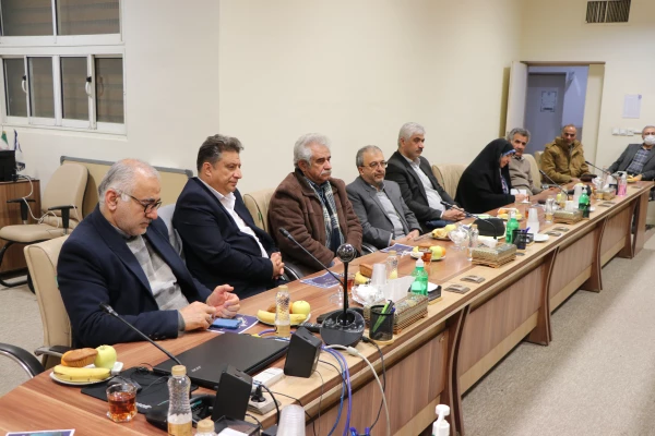 تشکیل جلسه   بنیاد خیرین حامی دانشگاه فرهنگیان استان اصفهان 7