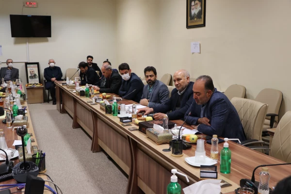 تشکیل جلسه   بنیاد خیرین حامی دانشگاه فرهنگیان استان اصفهان 8