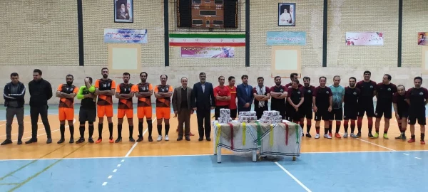 عنوان نائب قهرمانی فوتسال کارکنان مرد آموزش و پرورش استان شد
 2