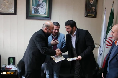 استان قزوین خبر داد:

امضای تفاهم نامه سه جانبه دانشگاه فرهنگیان، اداره کل آموزش و پرورش و بسیج دانشجویی