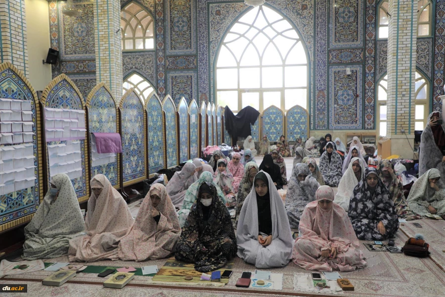 حضور رییس دانشگاه فرهنگیان در مراسم اعتکاف مسجد جامع خرمشهر باغ موزه انقلاب اسلامی و دفاع مقدس 5
