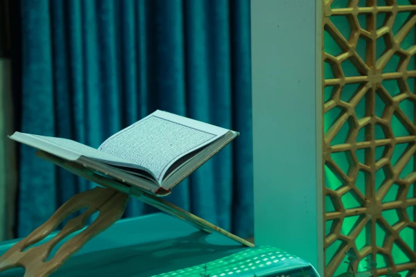 تجلیل از دانشجو معلمان برگزیده سی و پنجمبن دوره مسابقات سراسری حقظ و قرائت قرآن کریم سازمان اوقاف 8