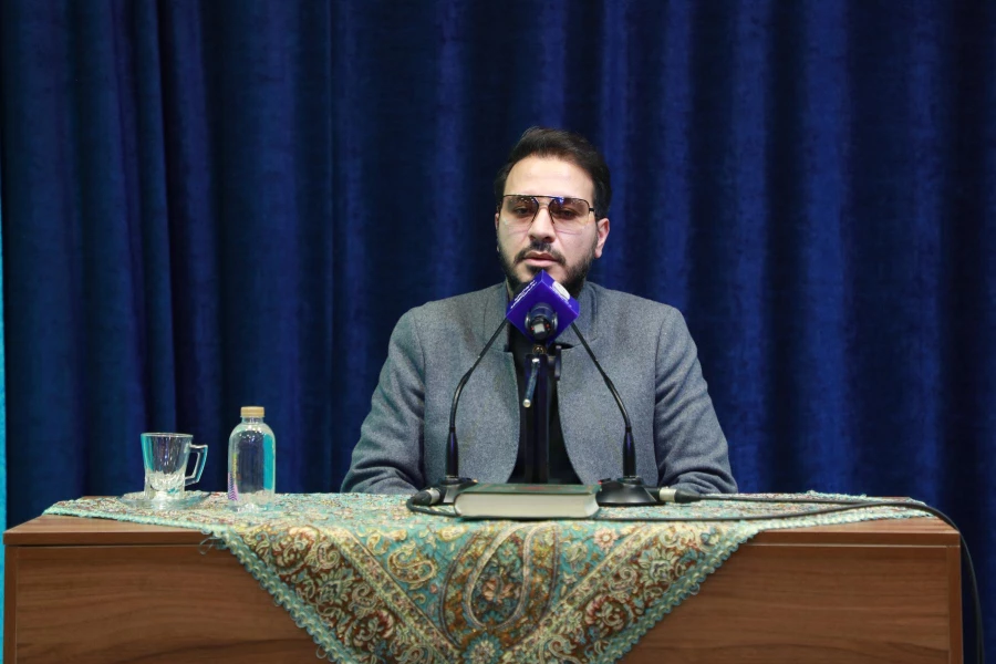 تجلیل از دانشجو معلمان برگزیده سی و پنجمبن دوره مسابقات سراسری حقظ و قرائت قرآن کریم سازمان اوقاف 19