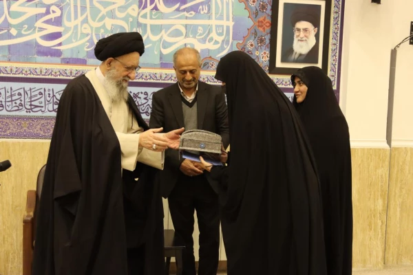 دیدار مسئولان و دانشجومعلمان دانشگاه فرهنگیان استان گلستان با نماینده ولی فقیه در استان 8