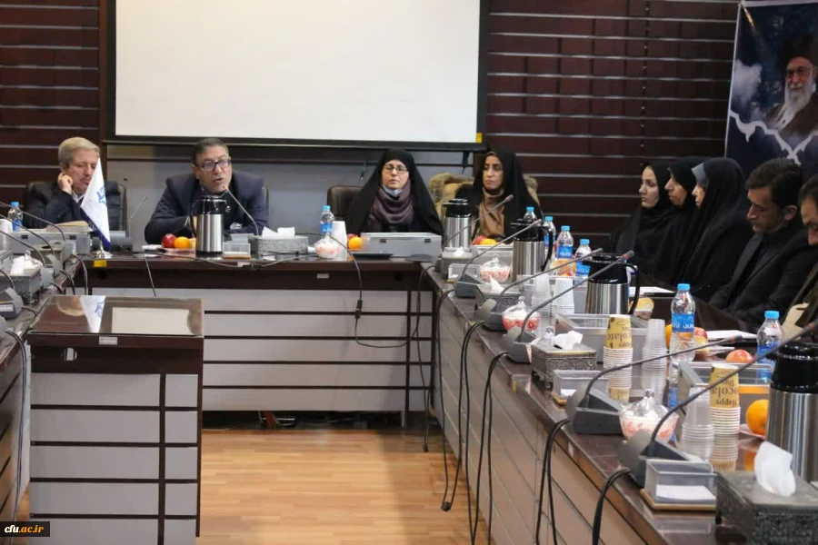 با حضور معاون دانشجویی جلسه توجیهی دبیران جشنواره تدریس برتر برگزار شد 2