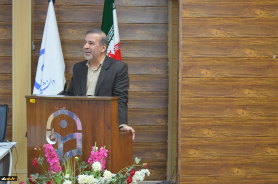 دوره بالندگی و آموزشی 16 ساعته اساتید درس کارورزی 2 و 4 توسط استاد مرجع کارورزی دکتر محمد مکوندی در تالار امید مدیریت امور پردیس های استان خوزستان برگزار شد  2