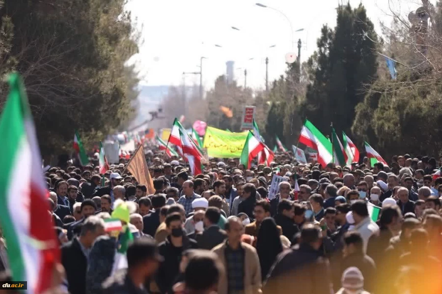 حضور جامعه دانشگاهیان فرهنگیان کرمان در راهپیمایی یوم الله ۲۲ بهمن 5