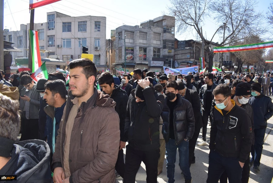 حضور پر شور جامعه دانشگاه فرهنگیان در راهپیمایی 22 بهمن 1401 12