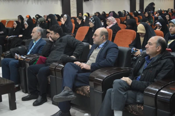 معلمان؛ عامل پیوستگی فرهنگ غنی ایرانی 6