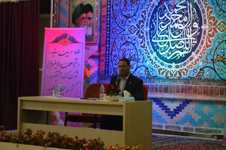 معلمان؛ عامل پیوستگی فرهنگ غنی ایرانی 7