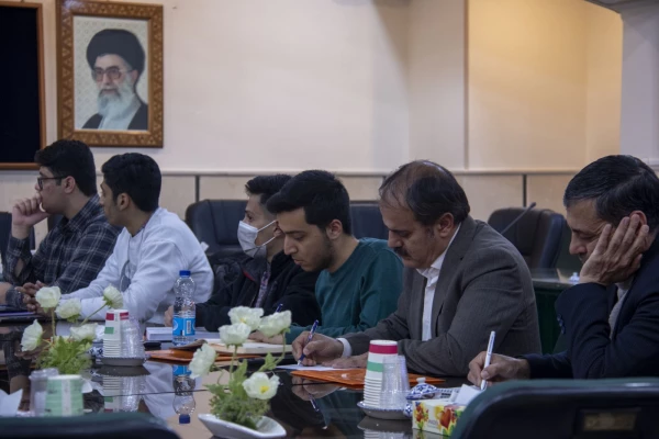 کارگاه آموزشی تربیت مشاور کاهش خطر مصرف مواد در دانشجویان
 7