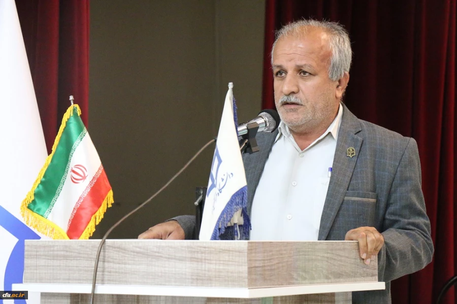 با حضور مسئولان و مدرسان دانشگاه فرهنگیان استان بوشهر، سومین نشست شورای مدرسان سال جاری در سالن همایش پردیس علامه طباطبایی برگزار شد. 7