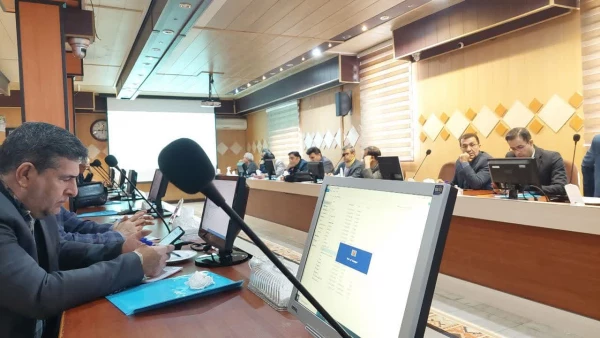 برگزاری کارگاههای تدوین کتب درسی دانشگاهی تربیت مترجم و آشنایی با چگونگی تدوین کرسی های نظریه پردازی نقد و مناظره 7