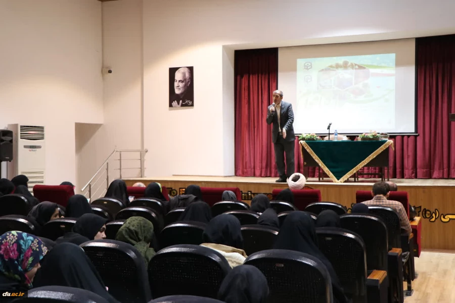 امر تربیت معلم یعنی: حب وطن، نشر فرهنگ ایرانی اسلامی و تضمین رساندن این کشور به صاحب اصلی آن 17