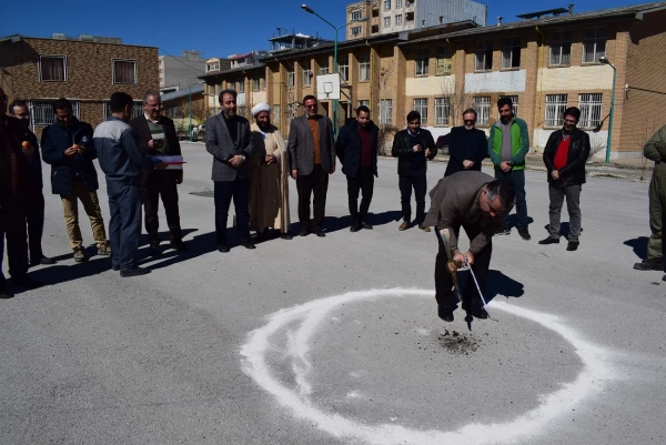 کلنگ سالن ورزشی چند منظوره سرپوشیده پردیس شهید رجایی کرمانشاه به زمین زده شد 6
