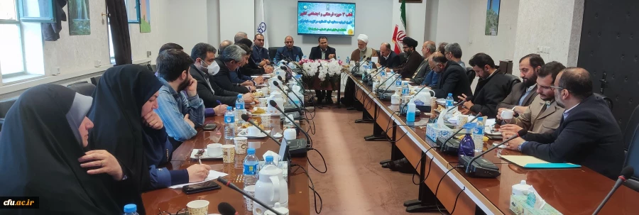 تمام همت دانشگاه باید در جهت گسترش فرهنگ نماز باشد. 2