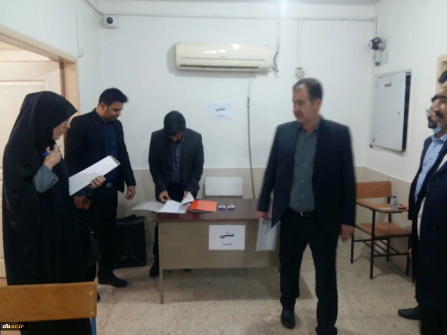 بازدید آقای دکتر زمانیان و خانم دکتر خشکاب ناظران معاونت نظارت و ارزیابی سازمان مرکزی از حوزه های امتحانی آزمون اصلح مهارت آموزان ماده ۲۸ مراکز شمال استان خوزستان 2