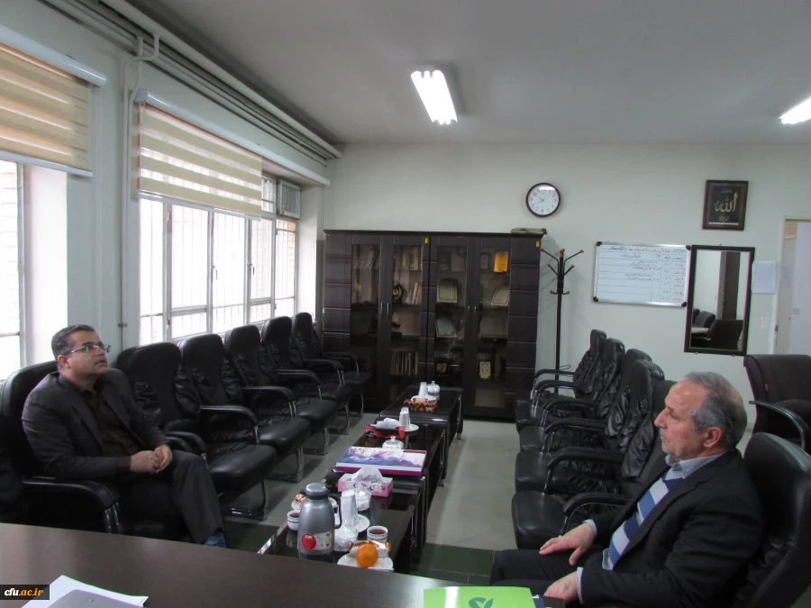 دیدار رئیس دانشگاه فرهنگیان استان مرکزی با رئیس دانشگاه آزاد اسلامی
 2