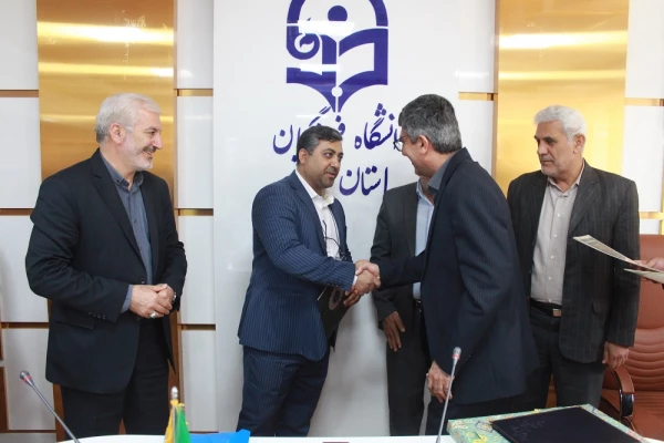 با حضور مشاور رئیس و مدیرکل حراست دانشگاه فرهنگیان؛
رئیس اداره حراست مدیریت استانی دانشگاه فرهنگیان استان بوشهر معارفه شد 12