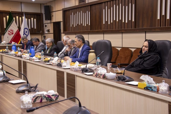 ششمین جلسه هیأت مدیره بنیاد خیّرین حامی دانشگاه فرهنگیان یزد برگزار شد
 3