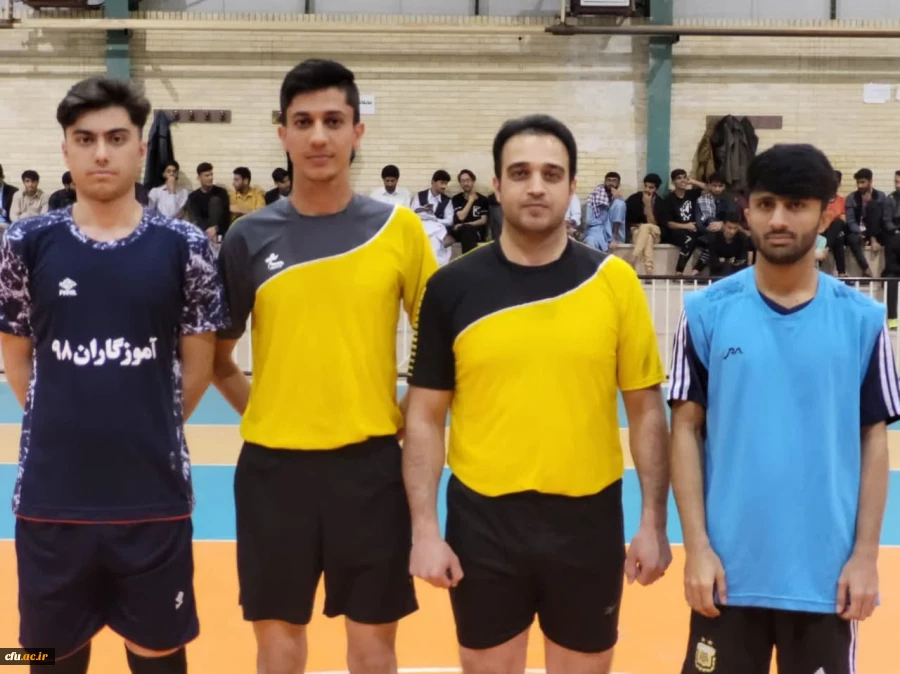 افتتاحیه اولین لیگ فوتسال ویژه دانشجومعلمان
 3