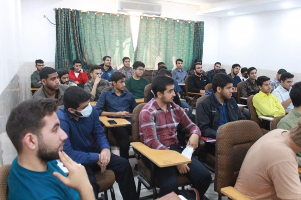 رئیس دانشگاه فرهنگیان استان بوشهر:

دوره ملی آموزشی تربیتی با رویکرد معارف نماز در حال برگزاری است 4