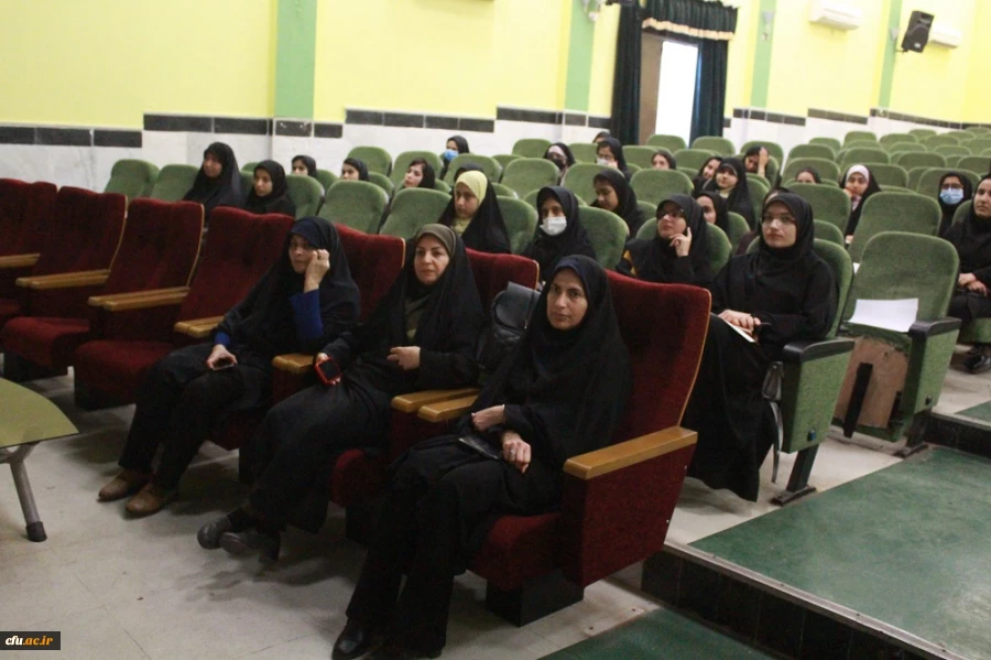 رئیس دانشگاه فرهنگیان استان بوشهر:

دوره ملی آموزشی تربیتی با رویکرد معارف نماز در حال برگزاری است 11