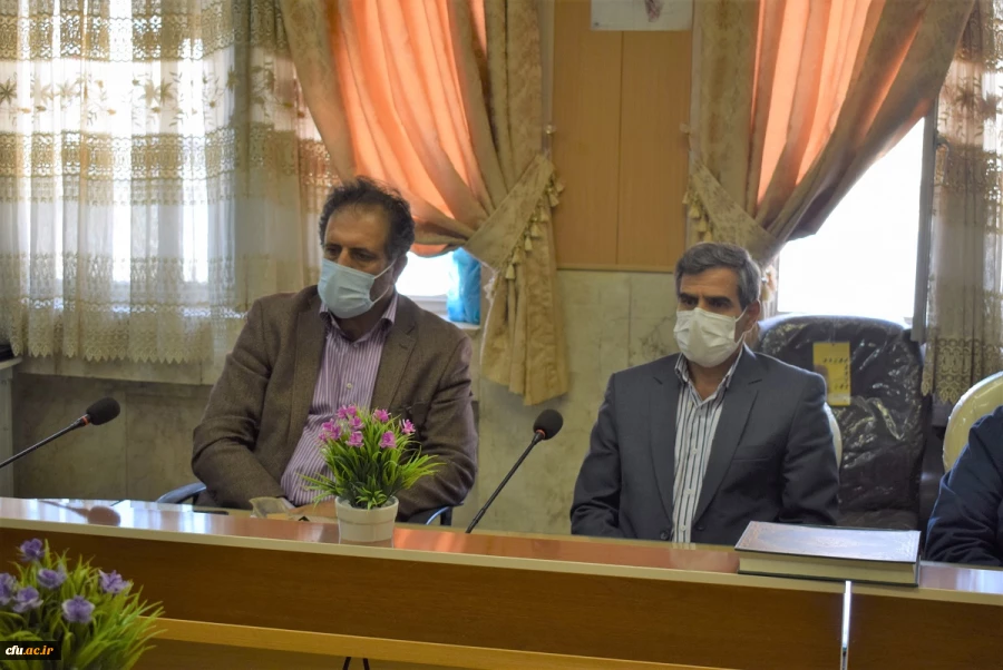 آئین تکریم و معارفه معاون آموزشی پردیس شهید رجایی کرمانشاه برگزار شد. 5